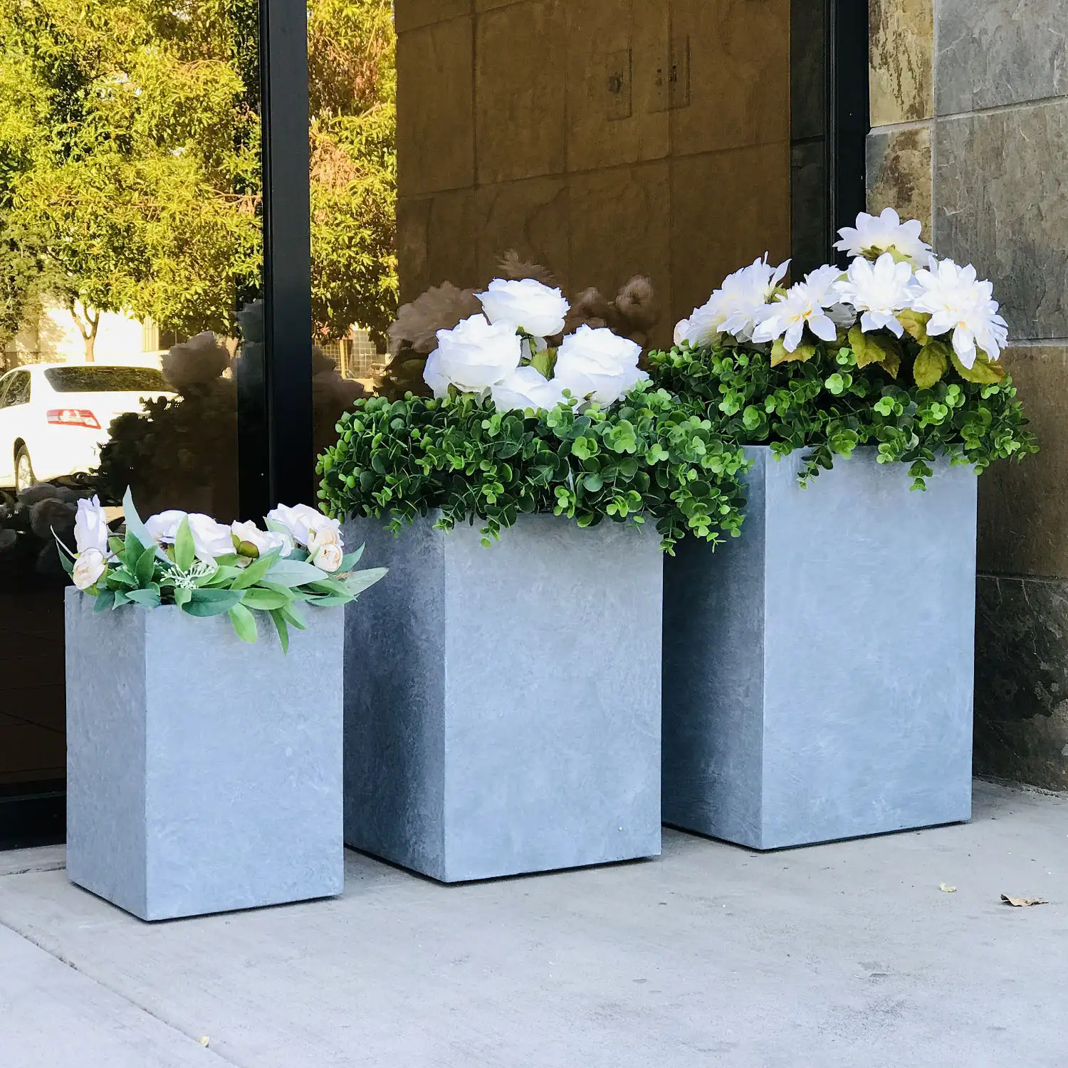 How to Make Concrete Planters Lightweight And Durable: Expert Tips